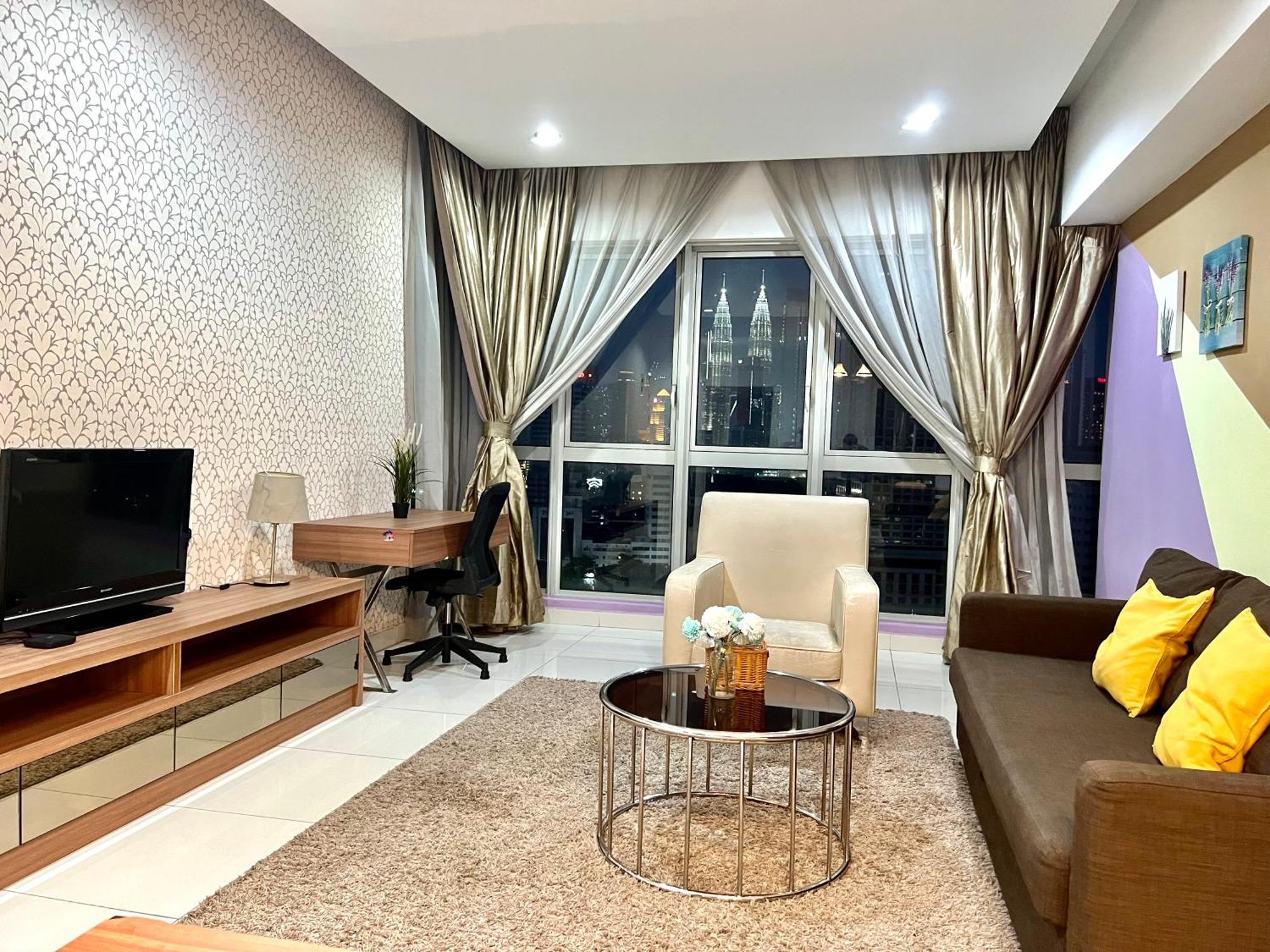 Regalia Suites 424 Kuala Lumpur Buitenkant foto