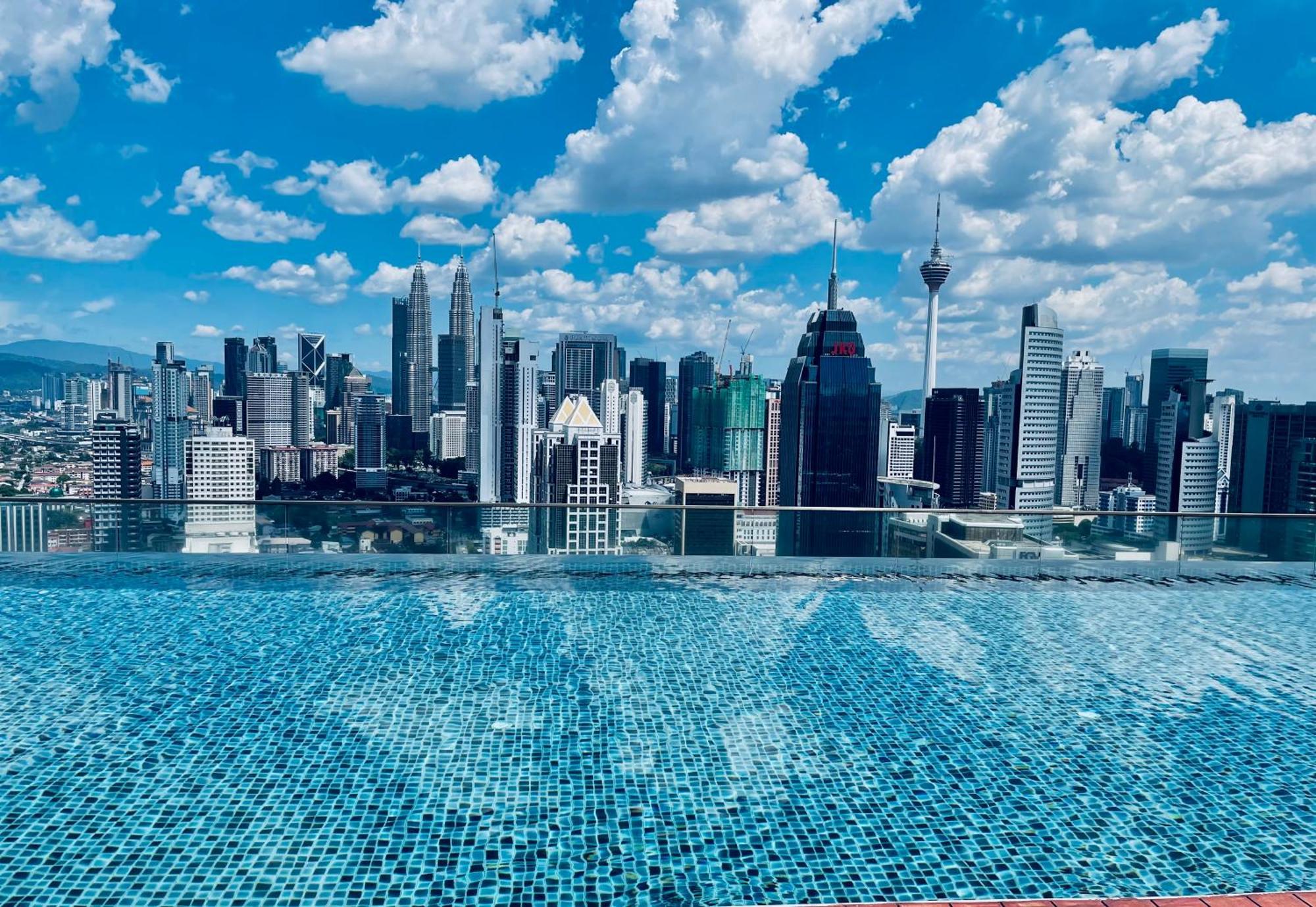 Regalia Suites 424 Kuala Lumpur Buitenkant foto